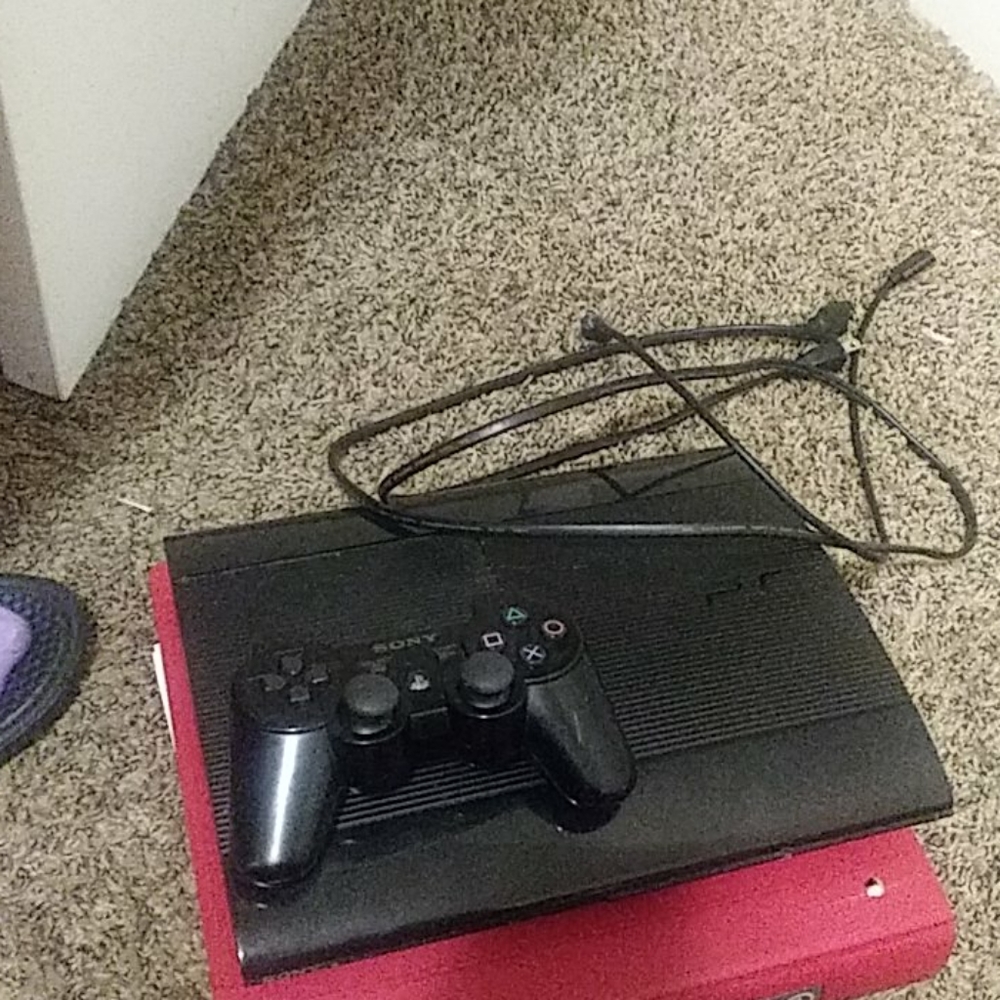 PS3 - Picture 2 of 2